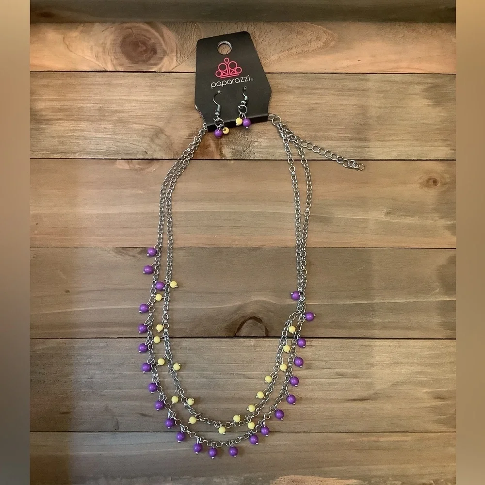 ❄️ Paparazzi | Multicolor Beaded Necklace Set with Earrings